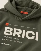 Hanorac BRICI, măsliniu — detaliu de material și personalizare